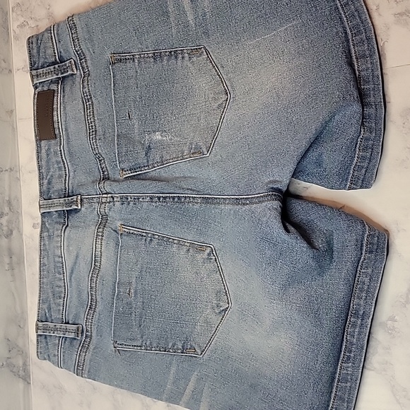 Kenneth Cole Reaction Jeans Women's Size 6 Distressed Denim - Picture 5 of 7